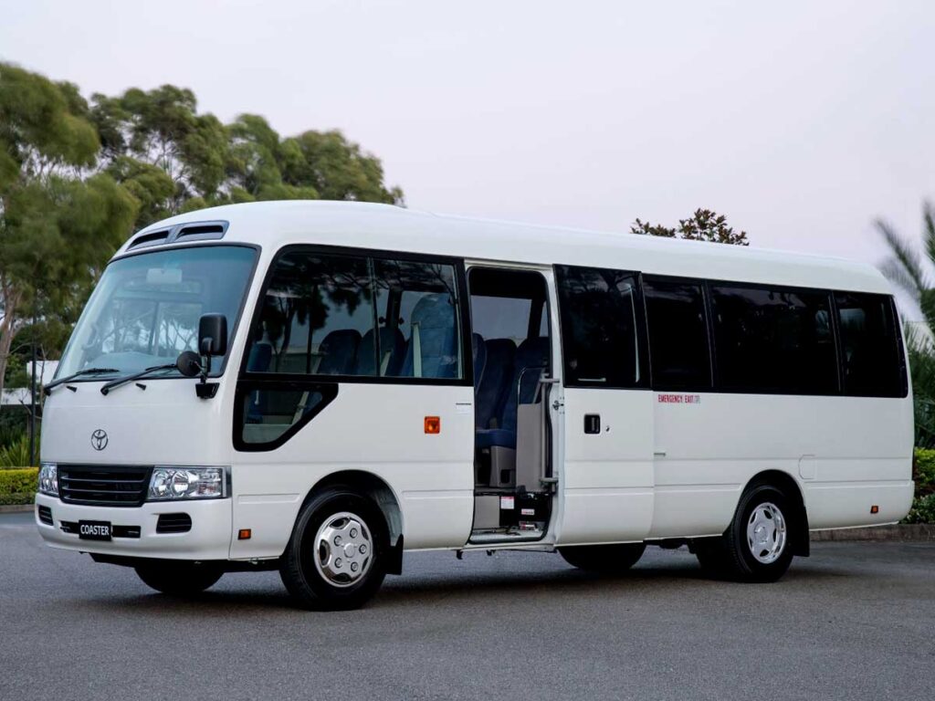 Coaster Bus – 20 Seater